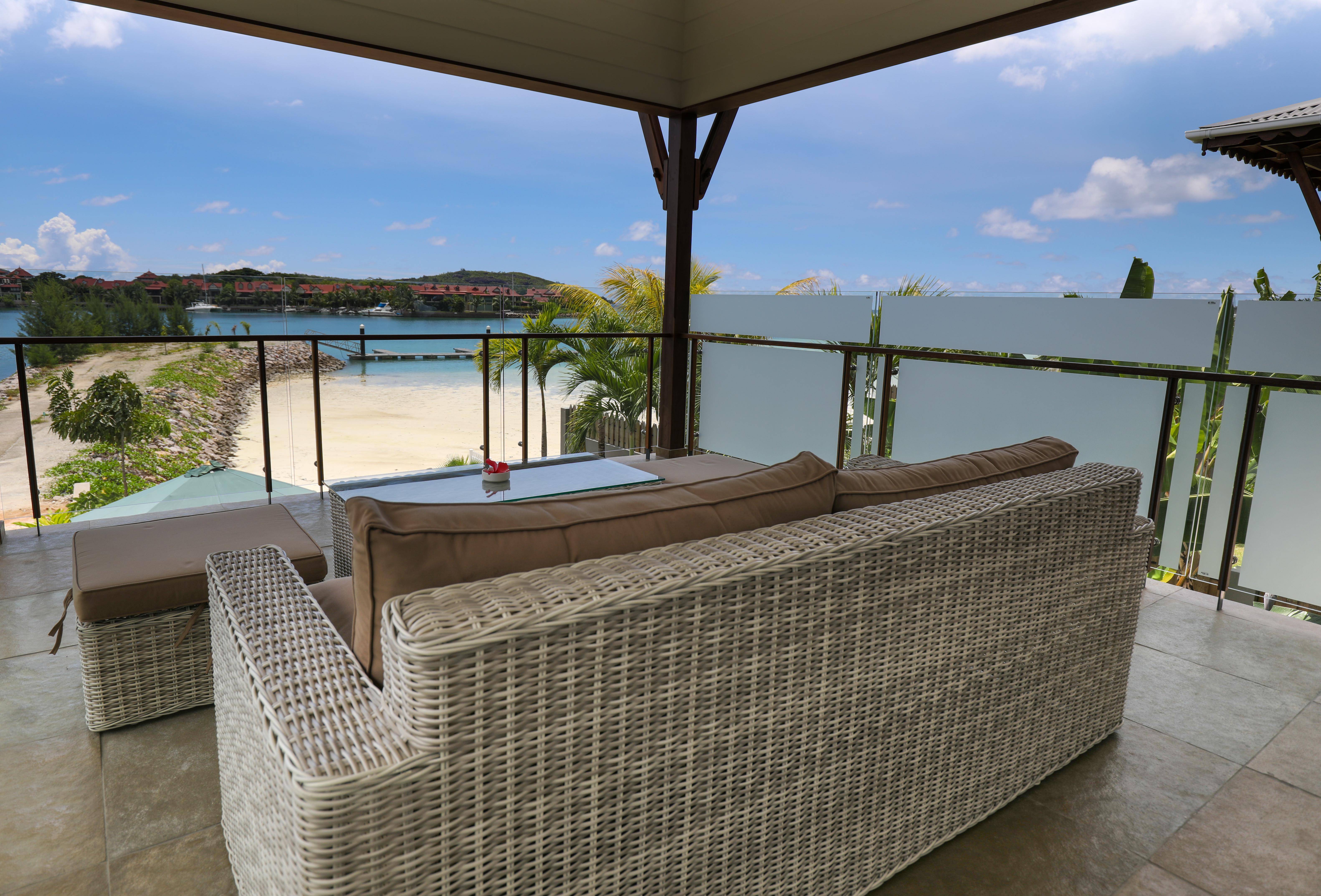 Ja Enchanted Waterfront Seychelles เกาะอีเดน ภายนอก รูปภาพ